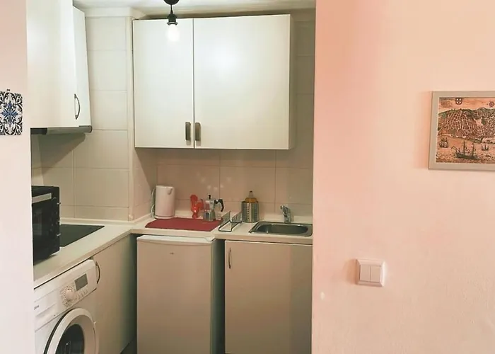 By Avenida Da Liberdade Lissabon